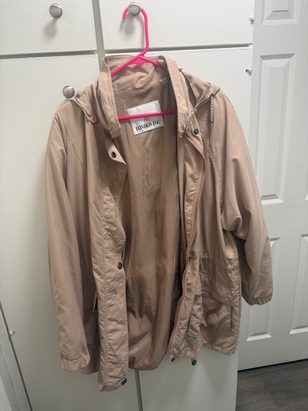 London Fog Beige/Tan Lined Jacket - Neutral Tone